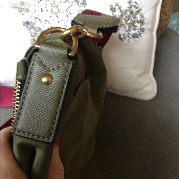 Marc Jacob’s fun Nylon Patchwork Nomad Saddlebag Purse crossbody - Picture 6 of 7